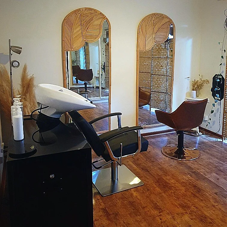 Customer salon S29